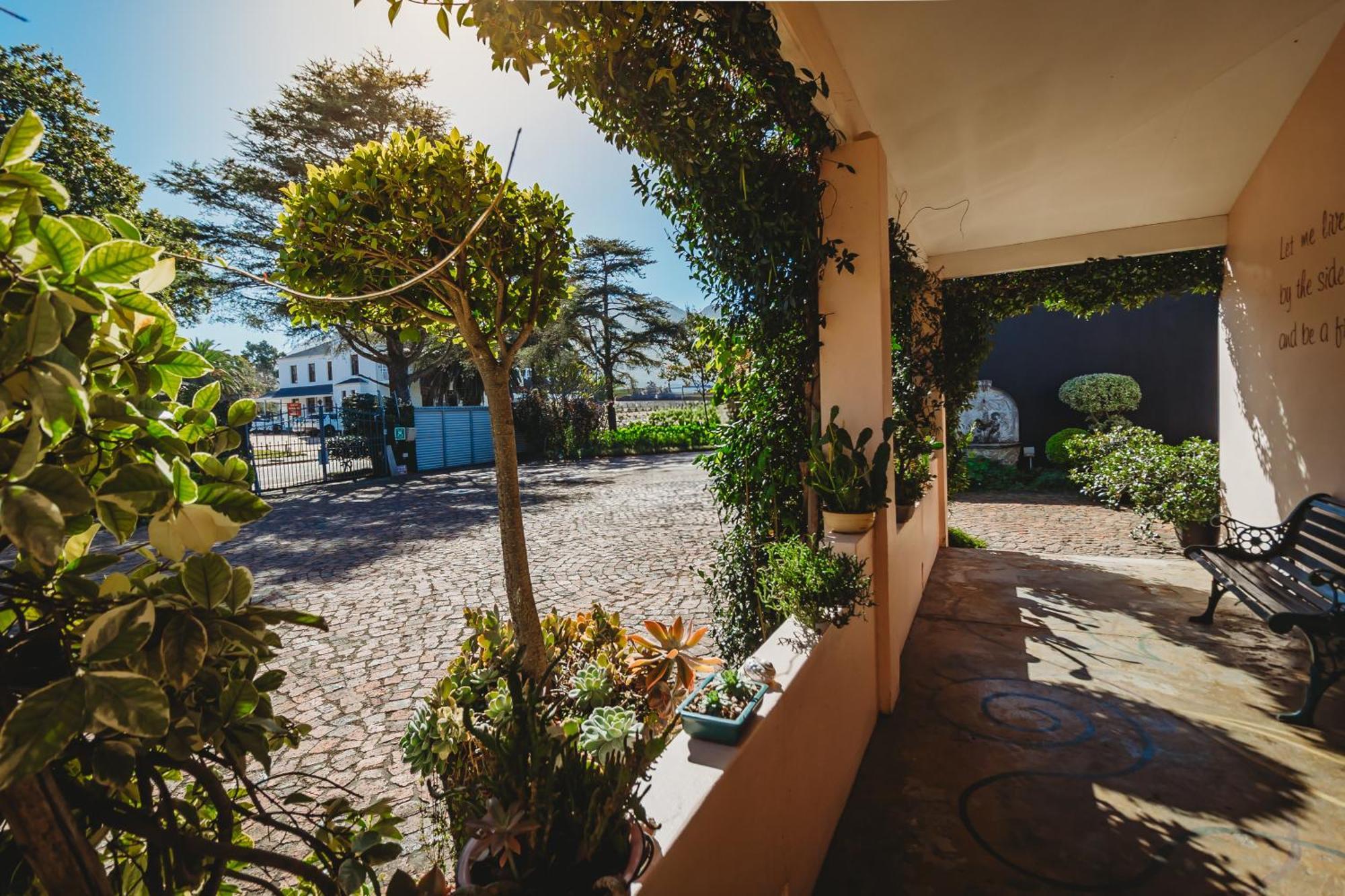 Acorn Guest House George Extérieur photo